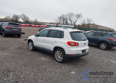 2011 Volkswagen Tiguan Se из США, поврежденный, VIN WVGBV7AX9BW511586